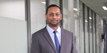 Dr Fadhil_Thumbnail.JPG